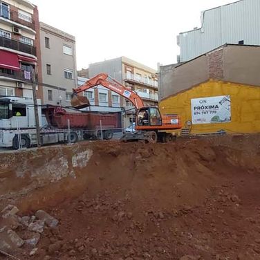 Excavacions i Enderrocs Serma terreno